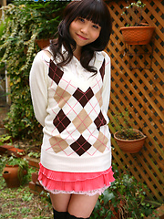 Miki undress her pink panties and demonstrates smooth vagina - Japarn porn pics at JapHole.com
