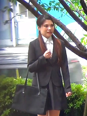 SPLASH DOWN! - Japarn porn pics at JapHole.com