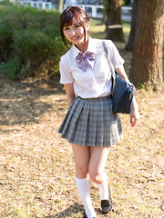 Wakatsuki Maria - Japarn porn pics at JapHole.com