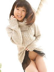 Azusa Onodera exposes her japanese tiny tits - Japarn porn pics at JapHole.com