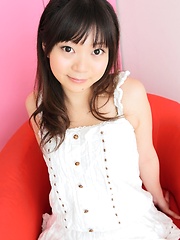 Cute japan cutie Momoka Utsumi - Japarn porn pics at JapHole.com
