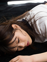 Cute Tokyo girl takes deepthroat - Japarn porn pics at JapHole.com