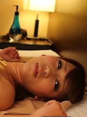 Cameraman massages wet japanese pussy - Japarn porn pics at JapHole.com