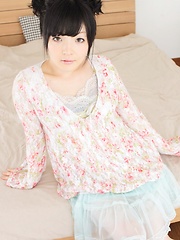 g-queen.com - Yuki Sanmiya - Japarn porn pics at JapHole.com