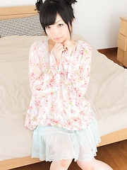 g-queen.com - Yuki Sanmiya - Japarn porn pics at JapHole.com