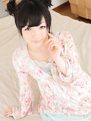 g-queen.com - Yuki Sanmiya - Japarn porn pics at JapHole.com