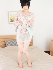 g-queen.com - Yuki Sanmiya - Japarn porn pics at JapHole.com