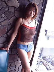Japanese Girls - Japarn porn pics at JapHole.com