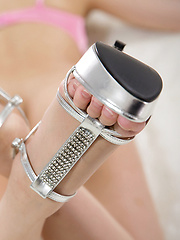 Sexy japanese model Shiina Mizuho doing feetjob - Japarn porn pics at JapHole.com