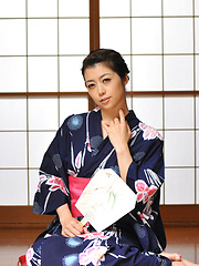 J Ecstasy - Maki Houzyou - Japarn porn pics at JapHole.com