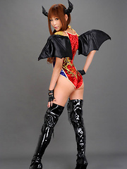 Sayuri Ono Asian in long boots is batwoman waiting for victims - Japarn porn pics at JapHole.com