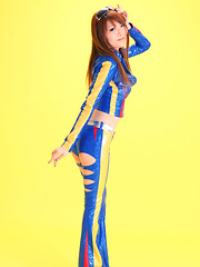 Minami Haduki Asian plays withlatex suit showing some curves - Japarn porn pics at JapHole.com