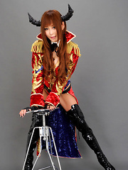 Sayuri Ono Asian looks amazing in long boots and traditional suit - Japarn porn pics at JapHole.com
