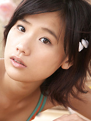 Yuzuki Hashimoto Asian in bra and short jeans is hot like summer - Japarn porn pics at JapHole.com