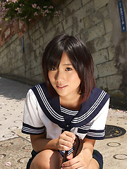 Yuzuki Hashimoto Asian in sailor gal uniform is playful outdoor - Japarn porn pics at JapHole.com