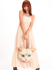 Sayuri Ono Asian shows some of sexy legs and invites to be kissed