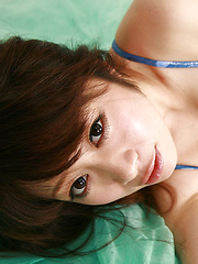 Yuuka Hasebe Asian with big boobs in bath suit is ready for beach - Japarn porn pics at JapHole.com