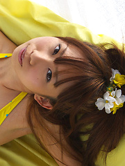 Satsuki Konichi Asian shows not only perfect curves but smile too - Japarn porn pics at JapHole.com