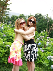 Gorgeous Japanese girls expose their breasts - Japarn porn pics at JapHole.com