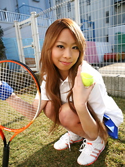 Remika Uehara has really good looking curves - Japarn porn pics at JapHole.com