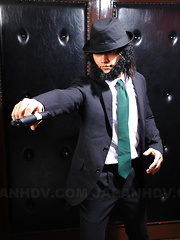 Arouing Runa Sesaki poses in her hot dress - Japarn porn pics at JapHole.com