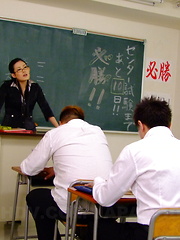 Sexy Japanese Yui Komine gives heads in class - Japarn porn pics at JapHole.com