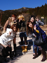 Steaming hot orgy in hot springs for the cam - Japarn porn pics at JapHole.com