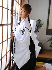 Nice Yuuno Hoshi teases and poses for camera - Japarn porn pics at JapHole.com