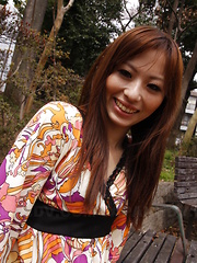 Cute Shiho Goto exposes her undies in public - Japarn porn pics at JapHole.com
