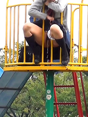 Yellow Fun, What A Splash - Japarn porn pics at JapHole.com