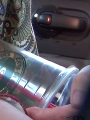 A Yellow Show On the Go - Japarn porn pics at JapHole.com