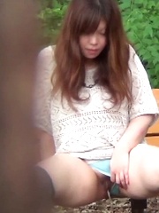 A Quick Leak And They're Gone - Japarn porn pics at JapHole.com