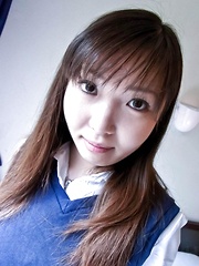 Haruka Ohsawa Asian wants to show her slit after exposing boobs - Japarn porn pics at JapHole.com