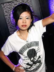 Sexy japanese brunette Mia - Japarn porn pics at JapHole.com