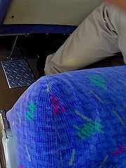 Japanese public pissing - Japarn porn pics at JapHole.com