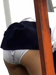 Cum and Wet the Kitty - Japarn porn pics at JapHole.com