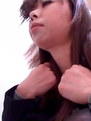 Pucker and Pour - Japarn porn pics at JapHole.com