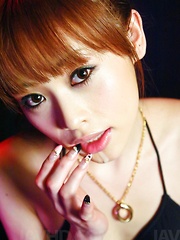 Miina Yoshihara Asian pours in palm all cum she gets from blowjob - Japarn porn pics at JapHole.com