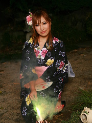 Hot Japanese lady in kimono Eri Hoshikawa - Japarn porn pics at JapHole.com