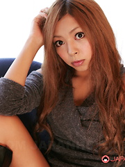 Hot babe Japanese Tsubasa posing with pleasure - Japarn porn pics at JapHole.com
